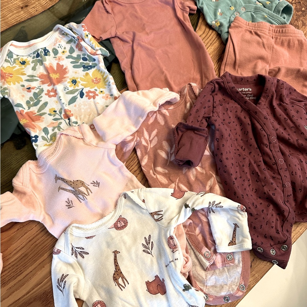 Lot of Newborn 0-3 Months Girl Clothes